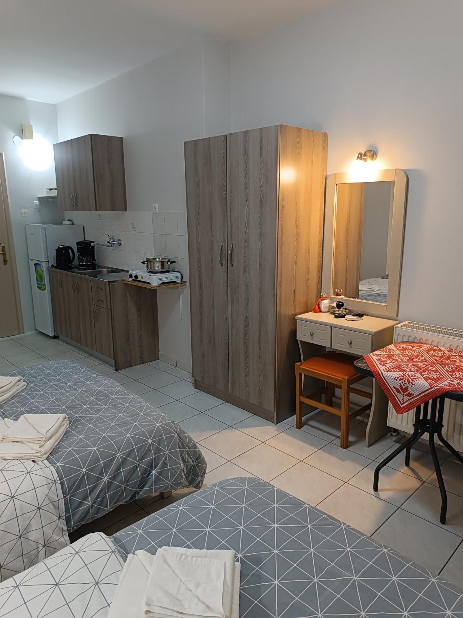 Rooms Anastasia Paralia Exterior photo